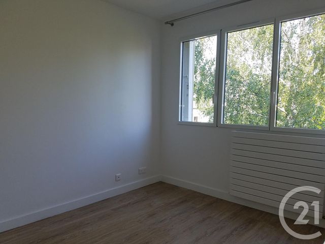 Appartement F1 à louer - 1 pièce - 14.02 m2 - SCEAUX - 92 - ILE-DE-FRANCE - Century 21 Eureka