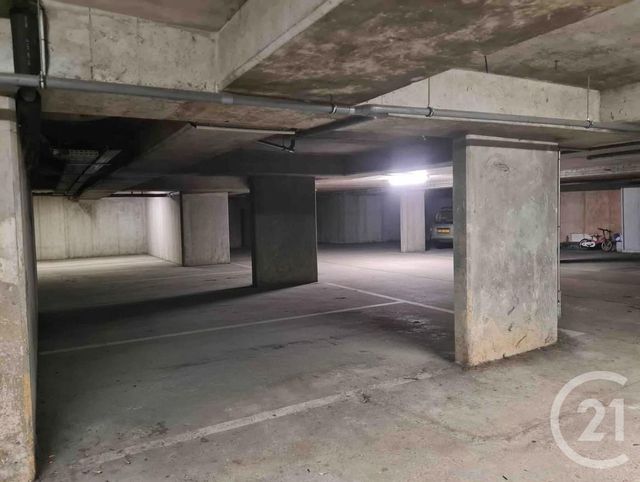 parking à vendre - 11.0 m2 - FRESNES - 94 - ILE-DE-FRANCE - Century 21 Eureka