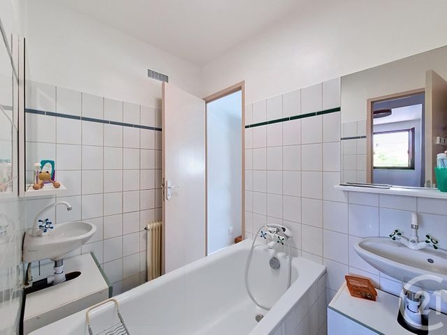 maison à vendre - 5 pièces - 115.32 m2 - RUNGIS - 94 - ILE-DE-FRANCE - Century 21 Eureka