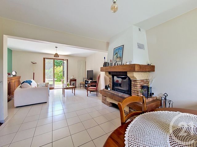maison à vendre - 5 pièces - 115.32 m2 - RUNGIS - 94 - ILE-DE-FRANCE - Century 21 Eureka